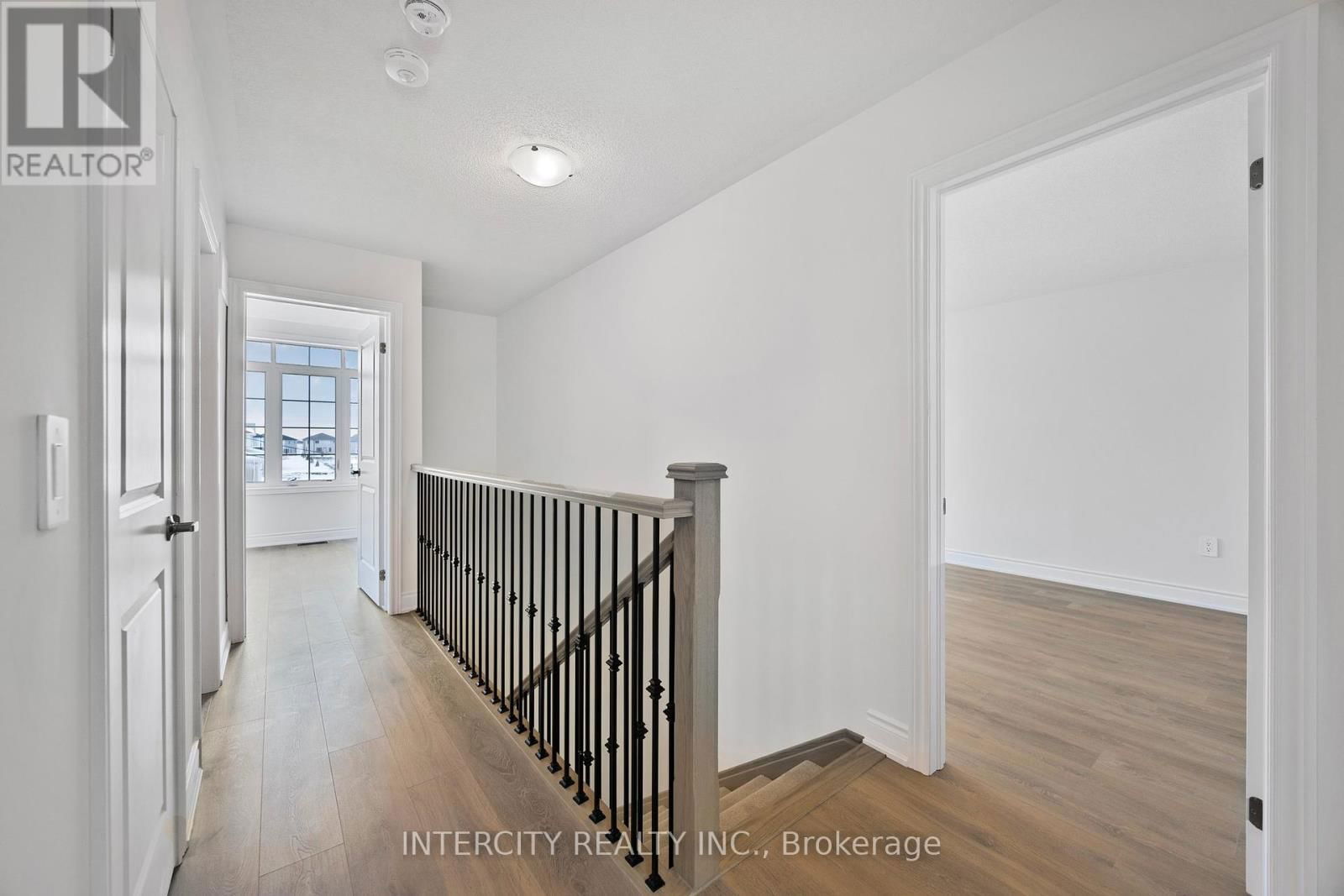 5 AVALON DRIVE Image 9