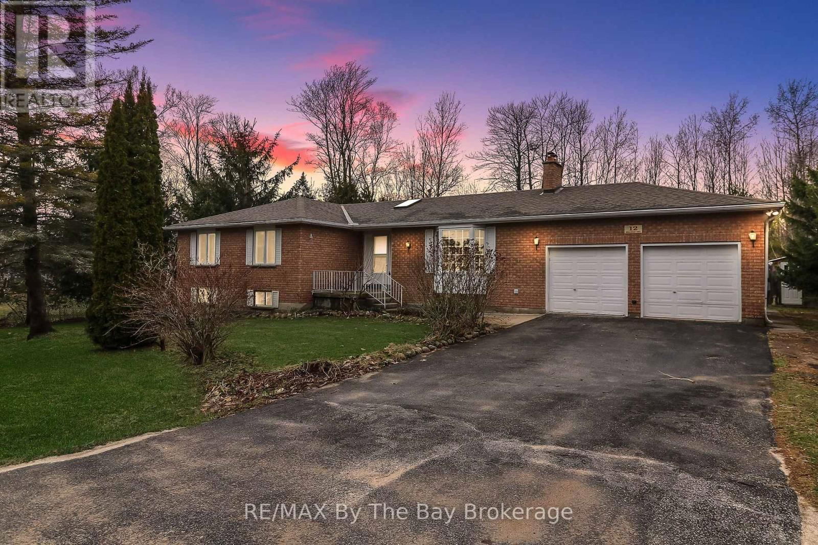 12 BRIDLEWOOD CRESCENT Image 1
