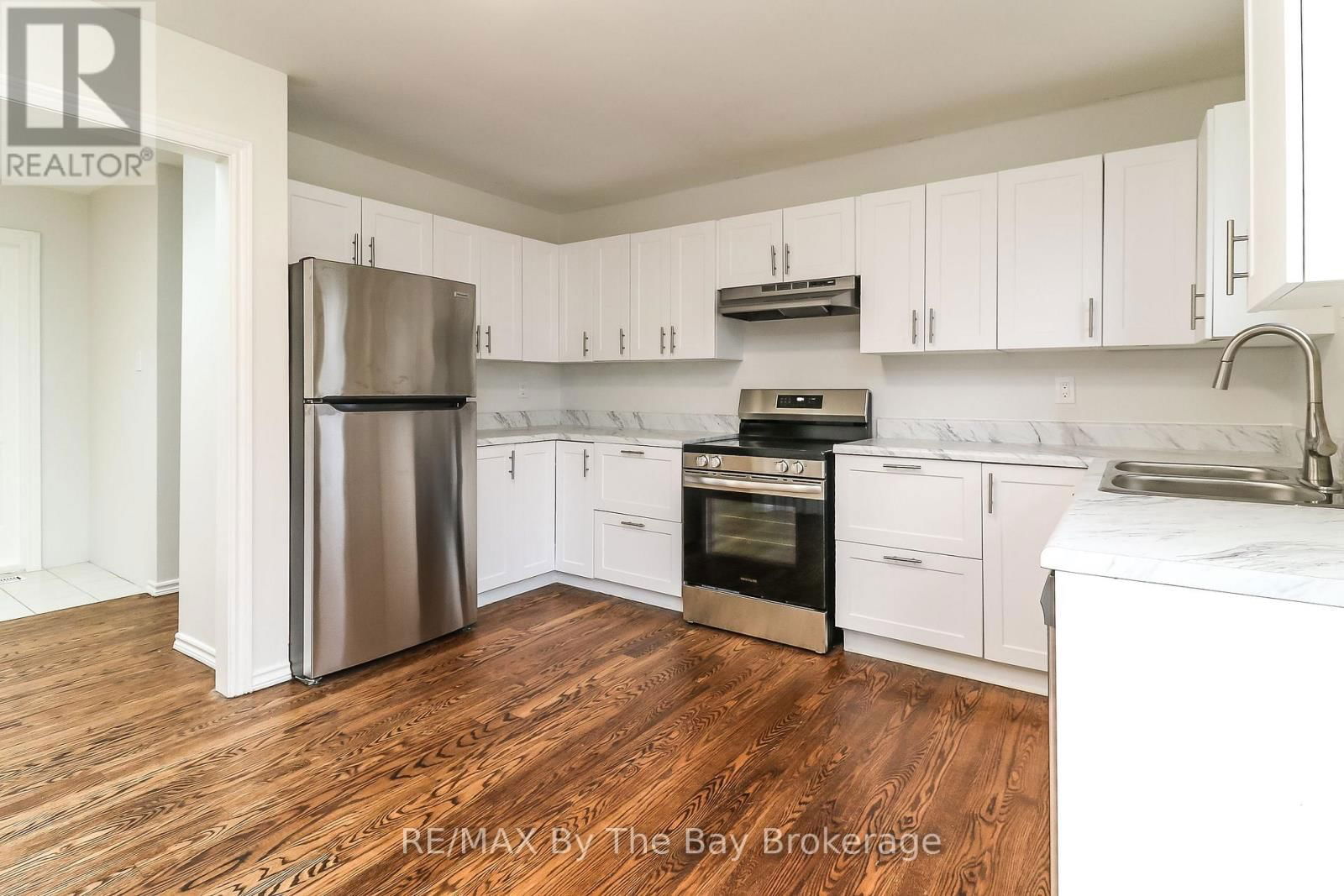12 BRIDLEWOOD CRESCENT Image 21