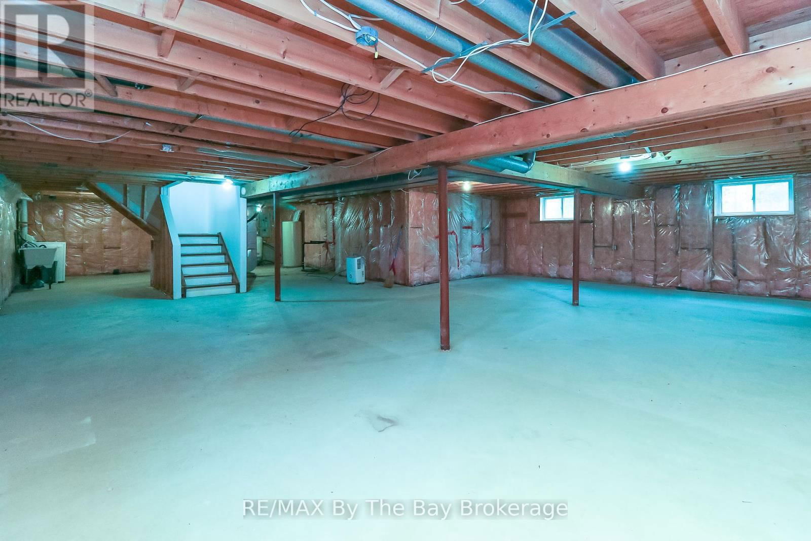 12 BRIDLEWOOD CRESCENT Image 41