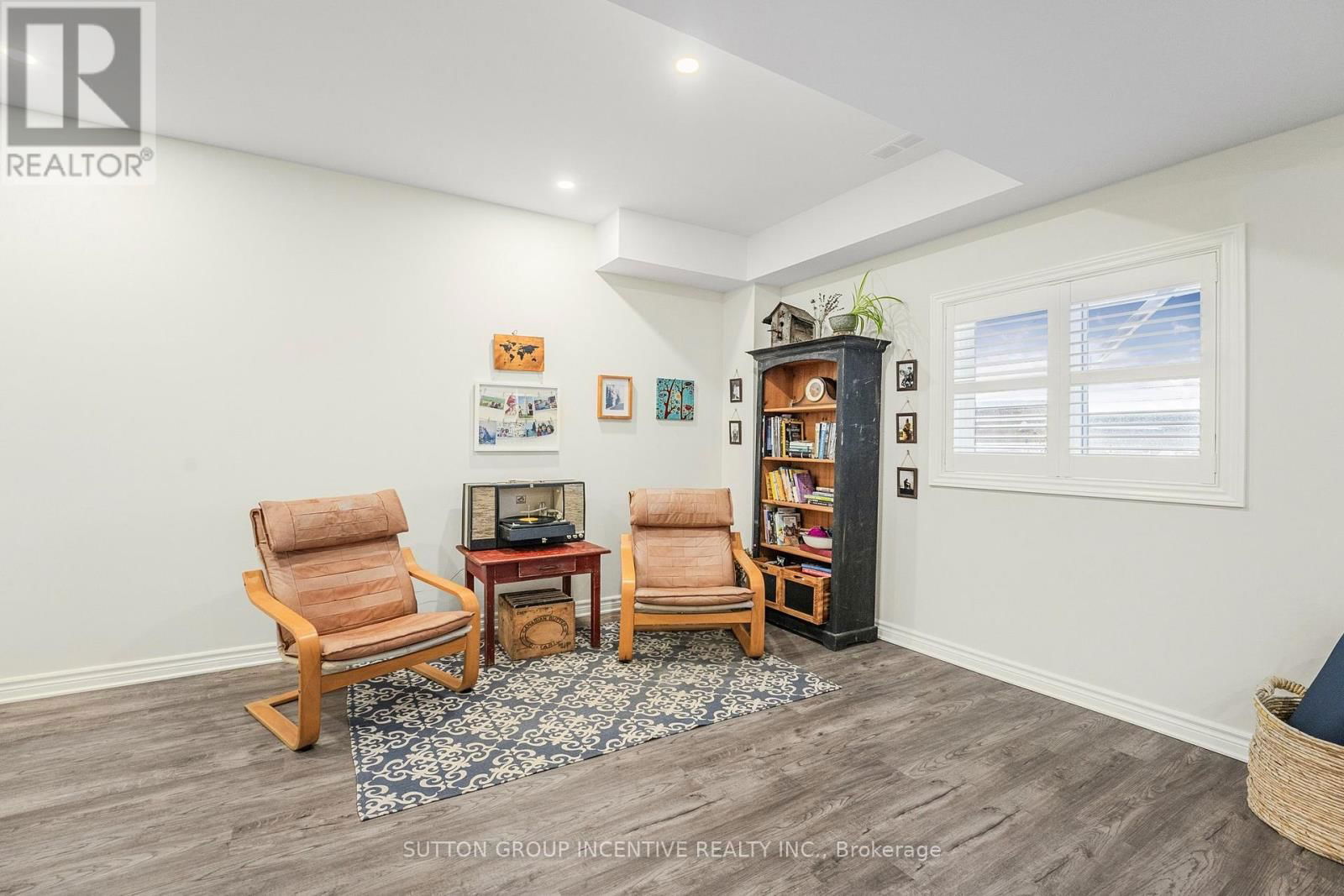 104 LILY DRIVE Image 29