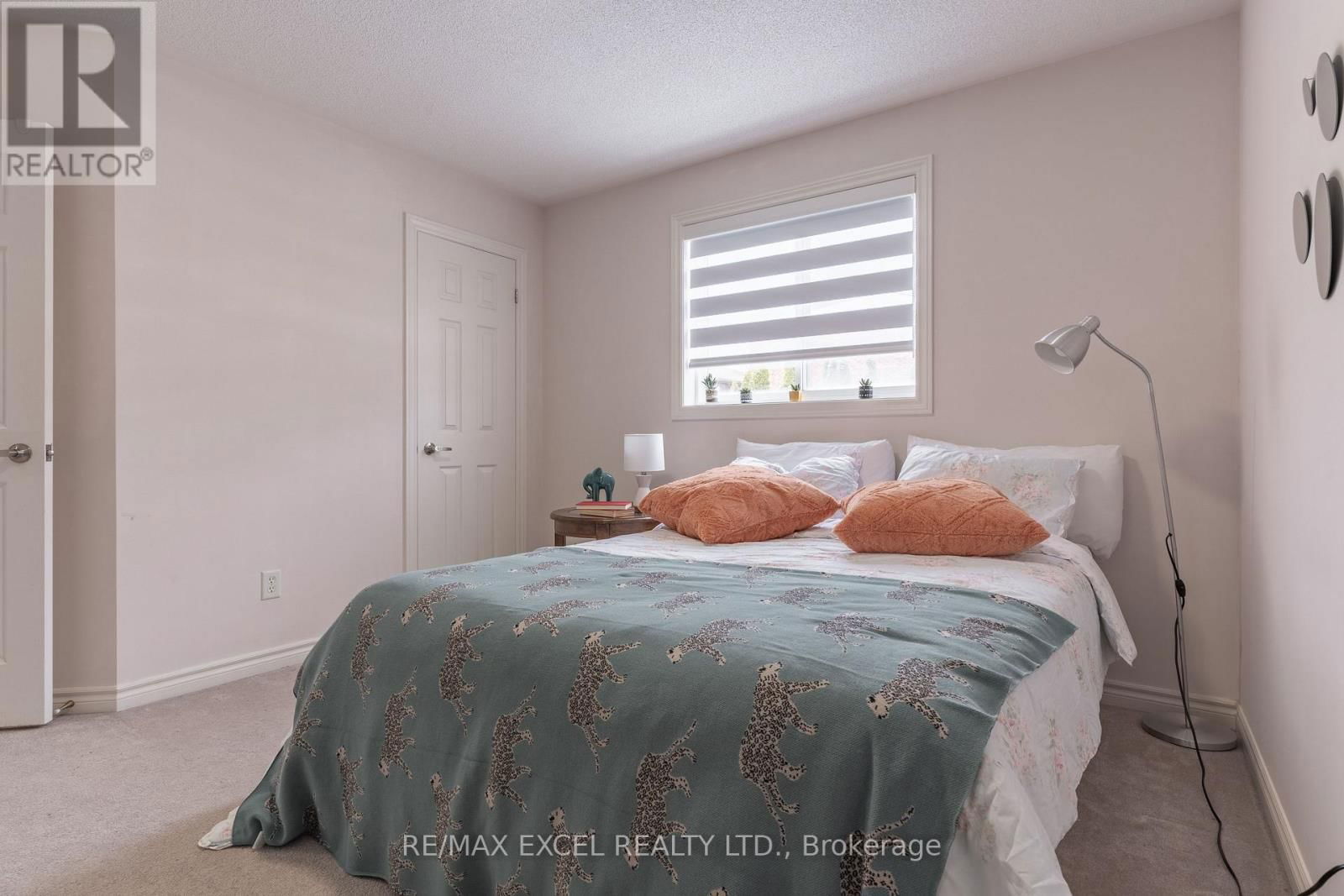 148 MARSELLUS DRIVE Image 25