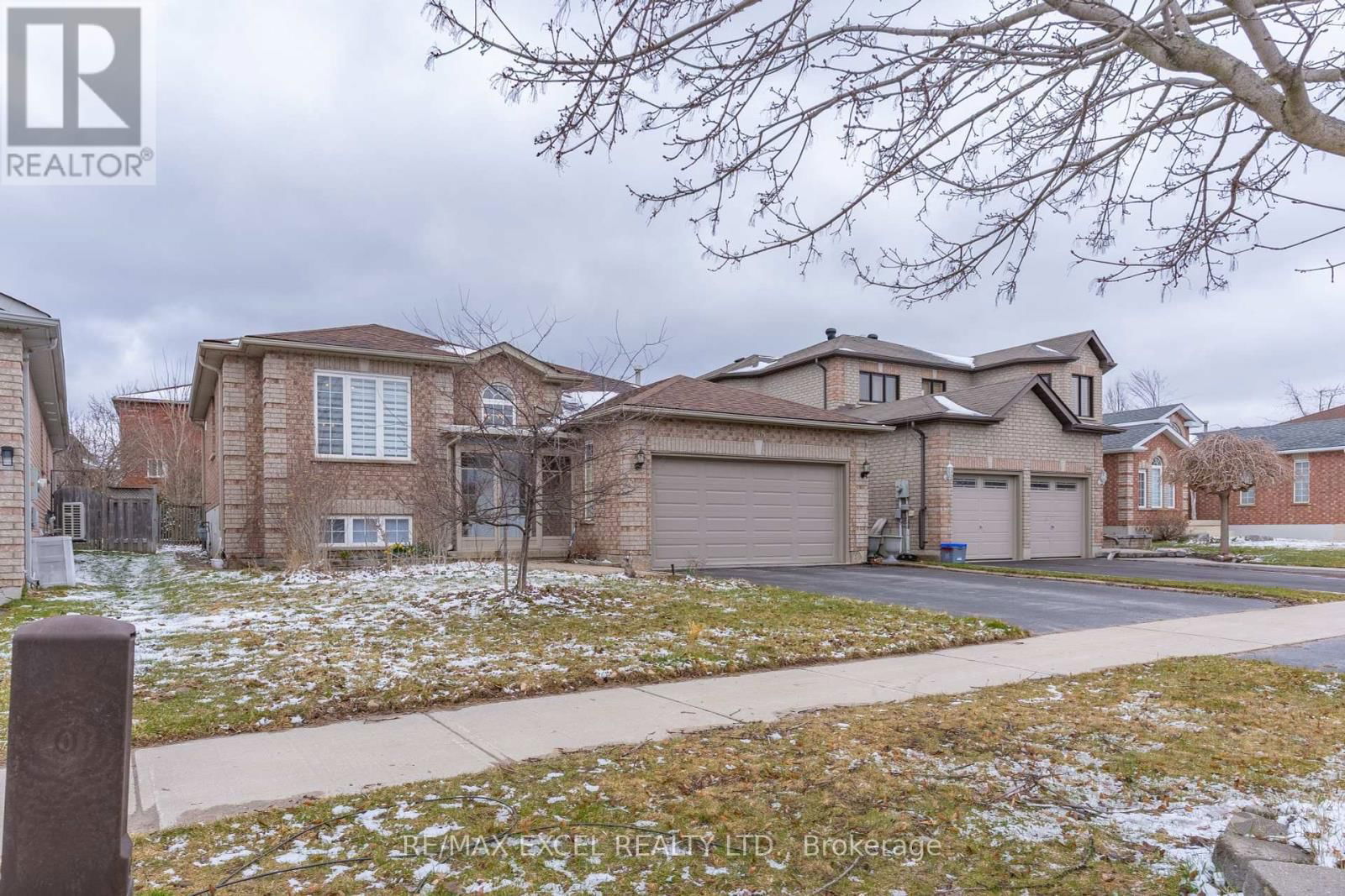 148 MARSELLUS DRIVE Image 3