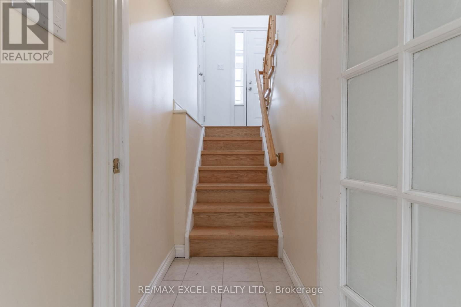 148 MARSELLUS DRIVE Image 33