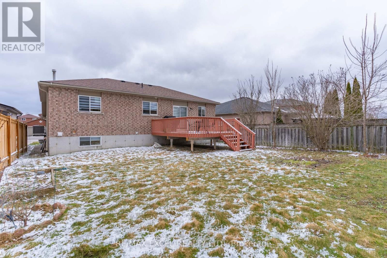 148 MARSELLUS DRIVE Image 49