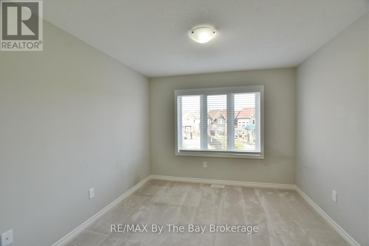 39 GREGORY AVENUE Image 19