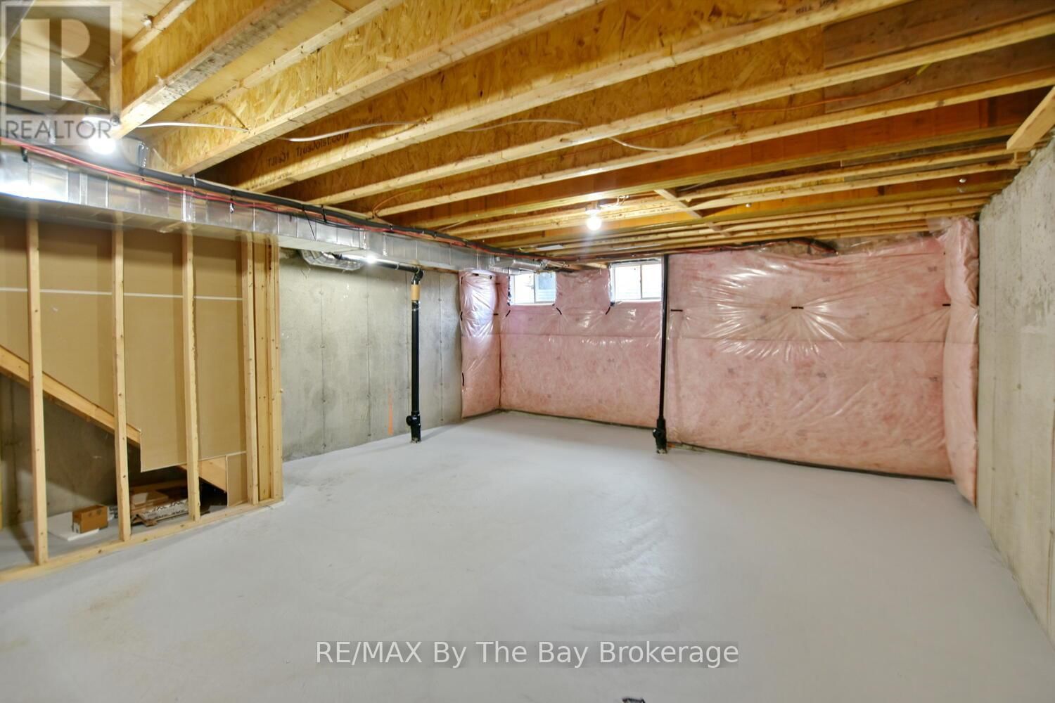 39 GREGORY AVENUE Image 22