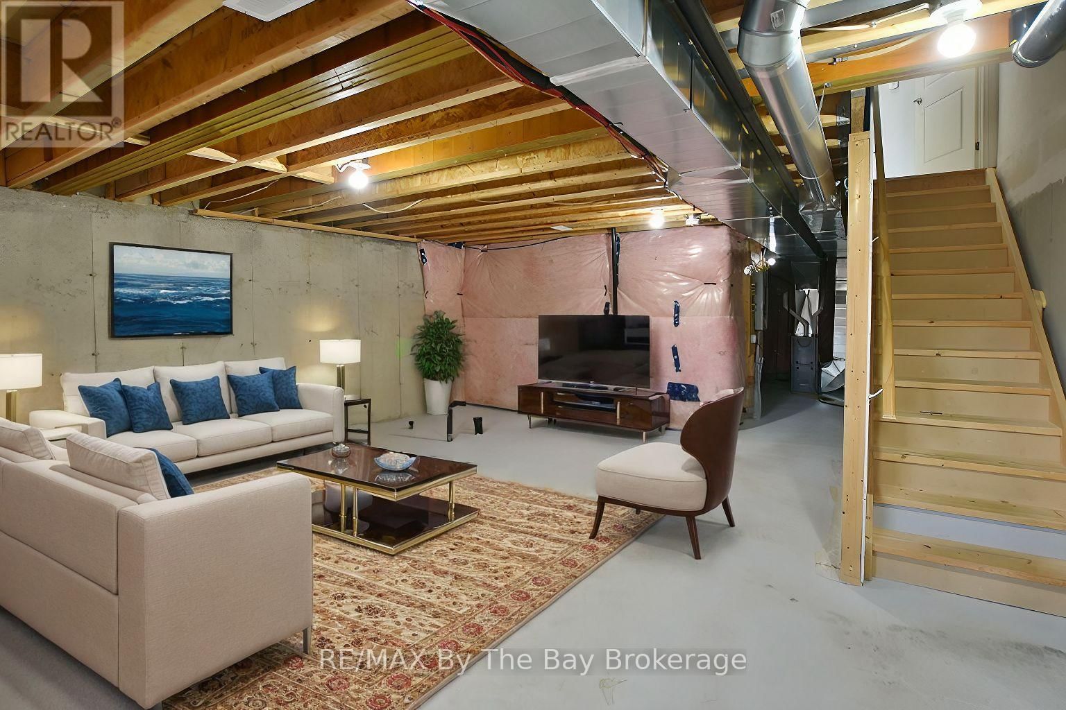 39 GREGORY AVENUE Image 23