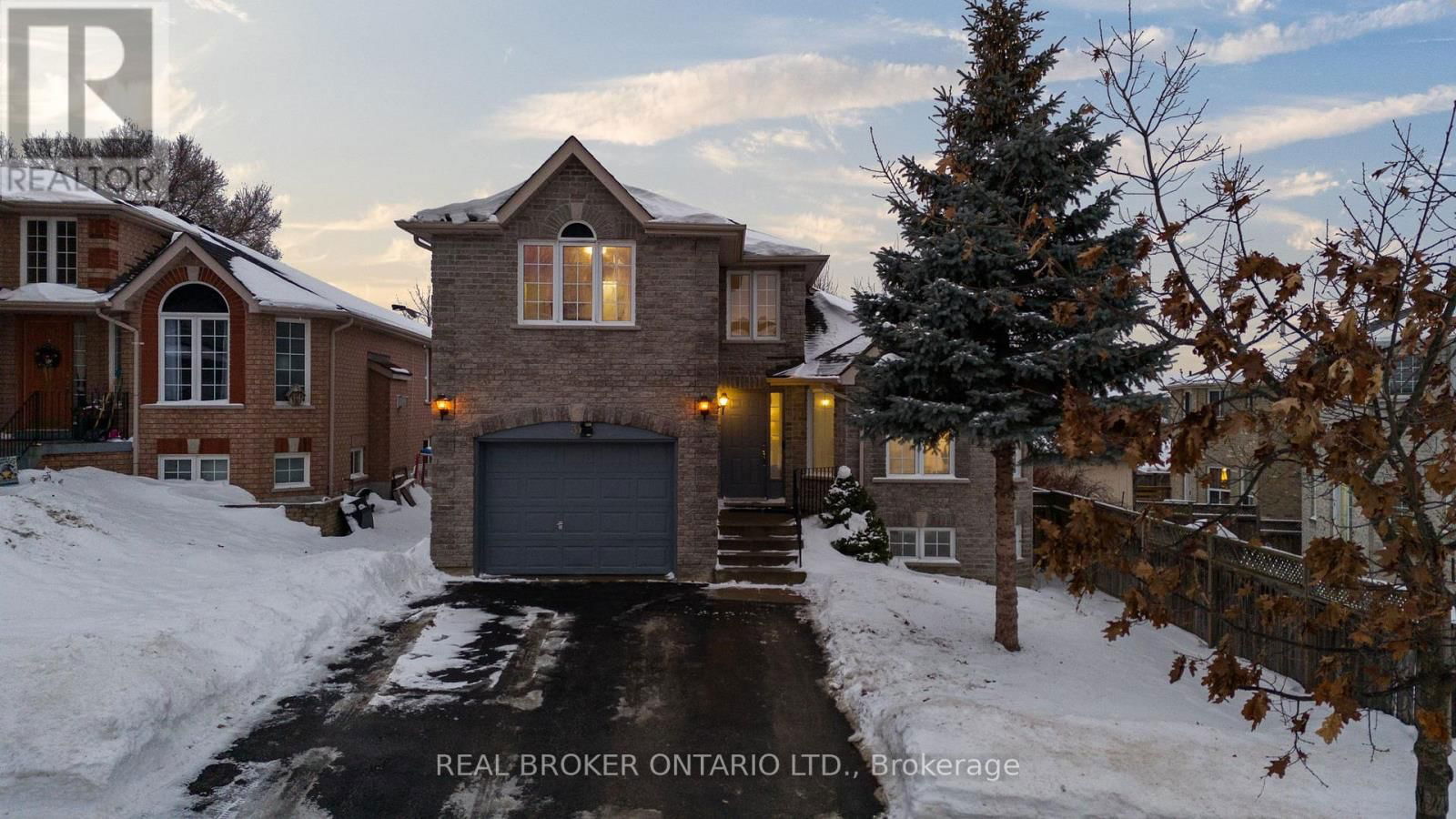 31 BELL STREET Image 1