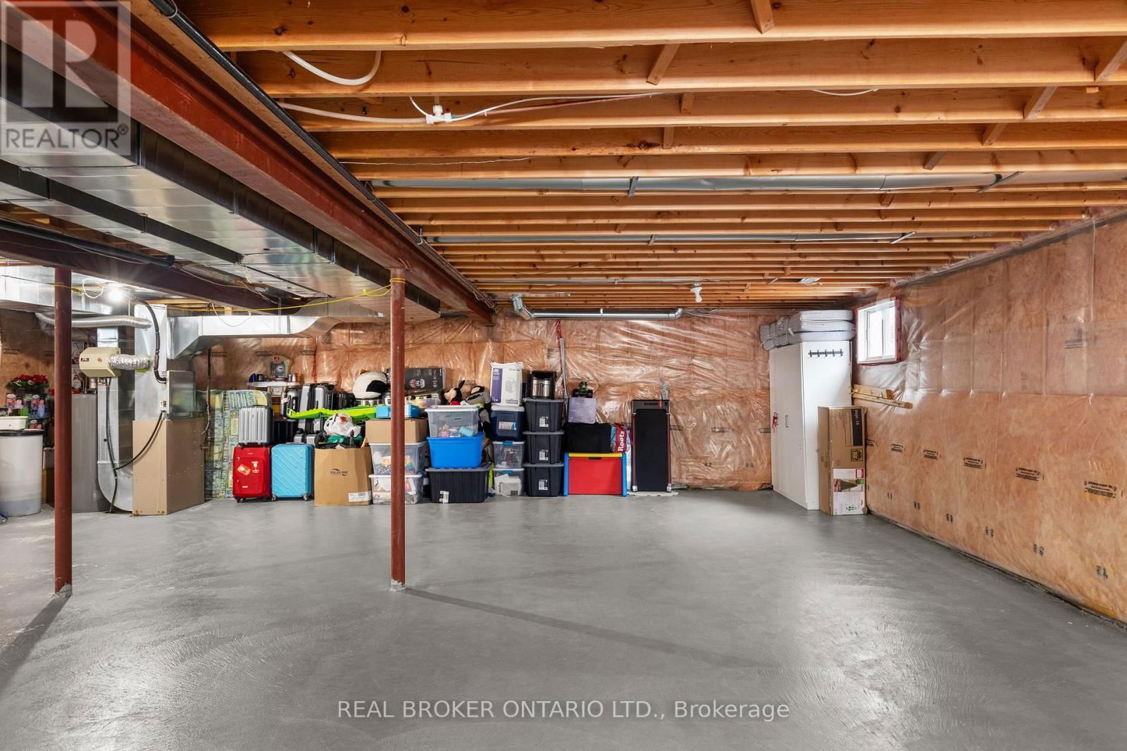 31 BELL STREET Image 22