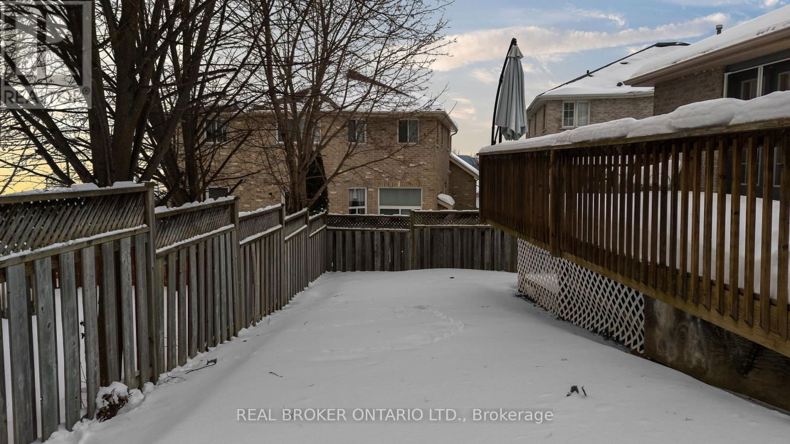 31 BELL STREET Image 24