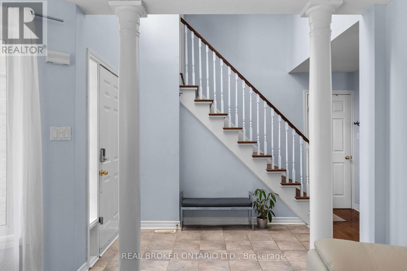 31 BELL STREET Image 6