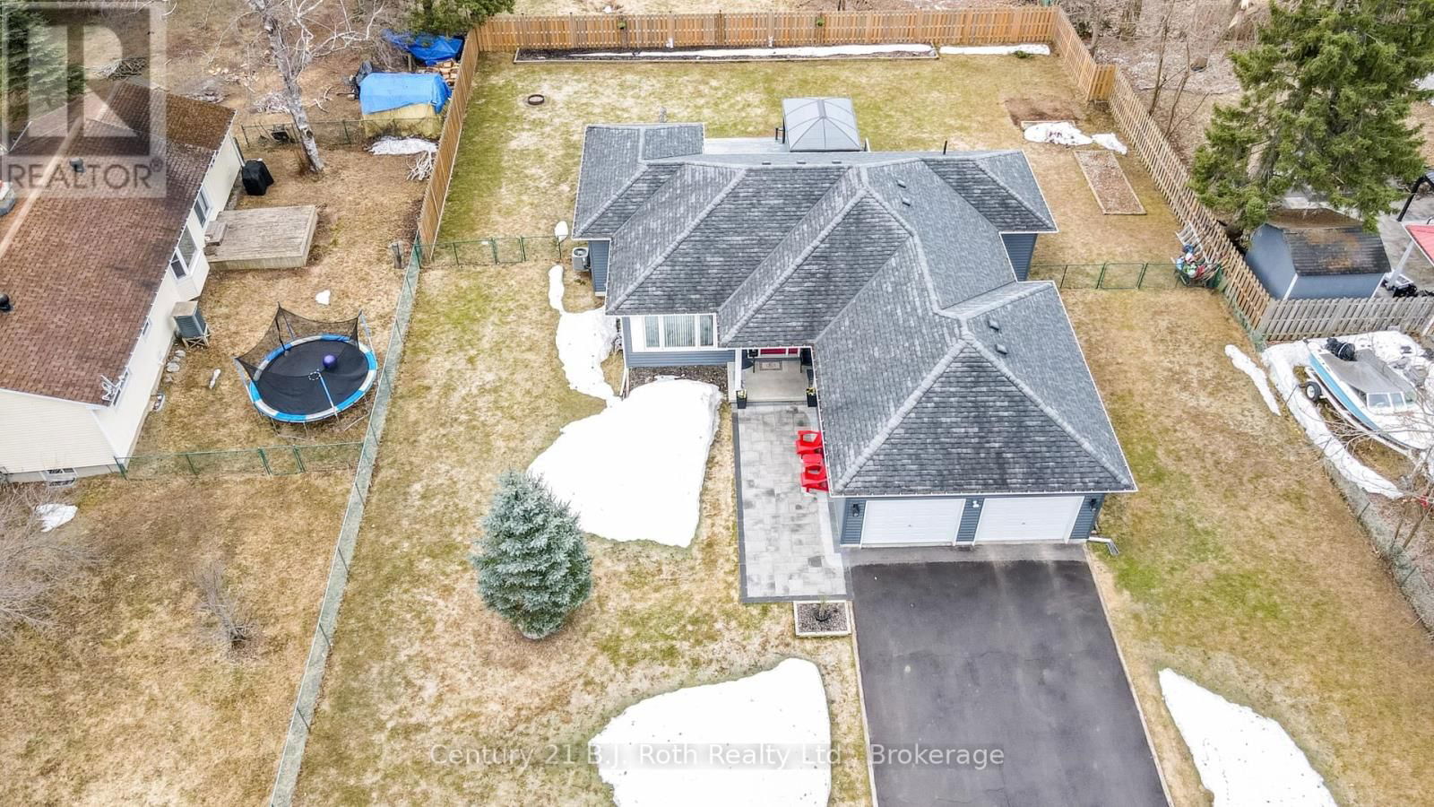 3031 SECOND STREET Image 19