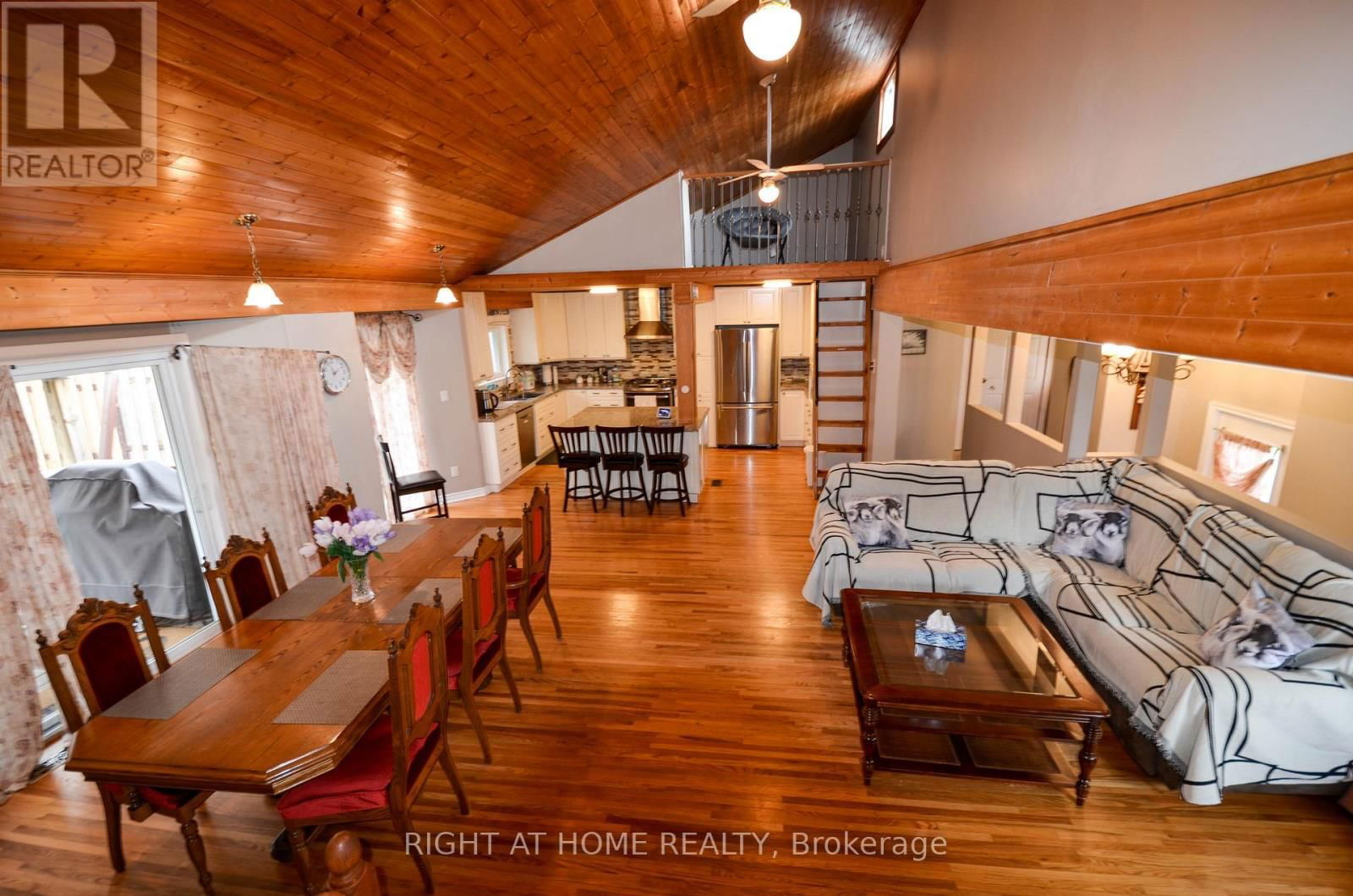 49 WINFIELD DRIVE Image 1