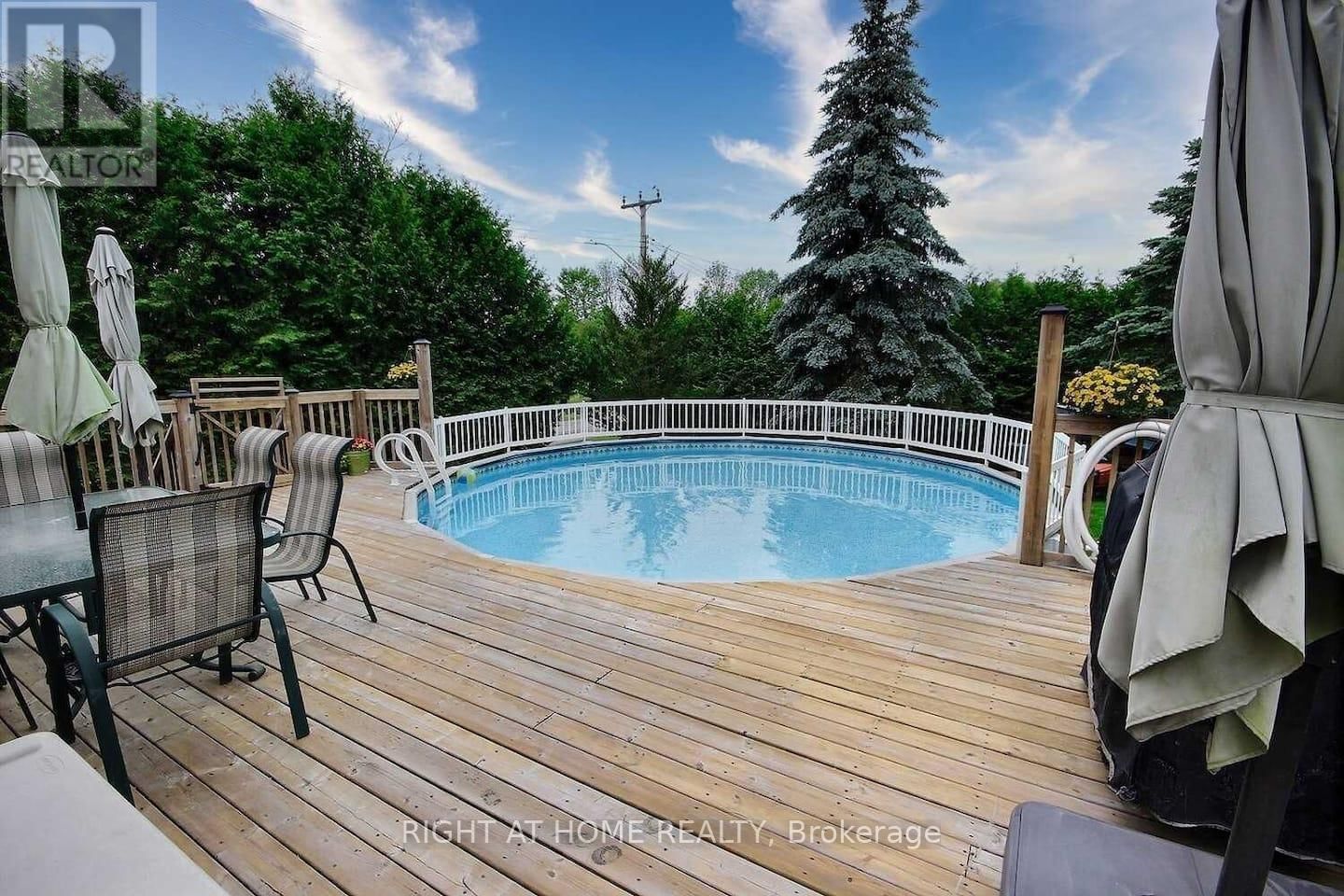 49 WINFIELD DRIVE Image 17