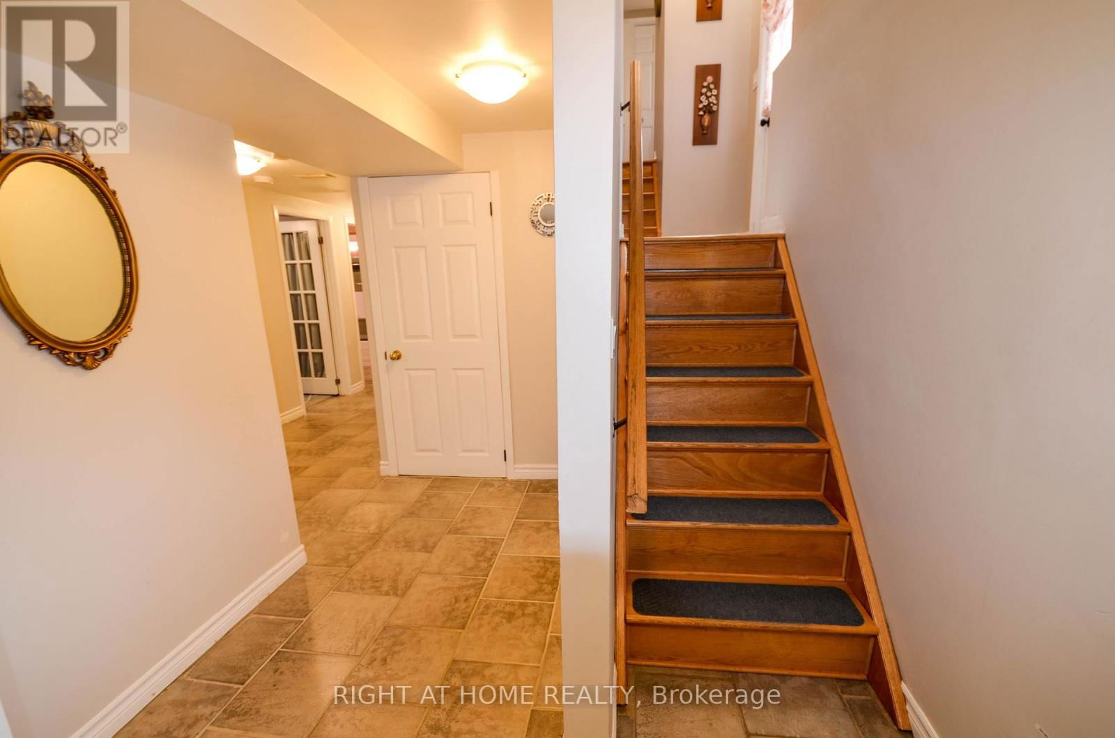 49 WINFIELD DRIVE Image 2