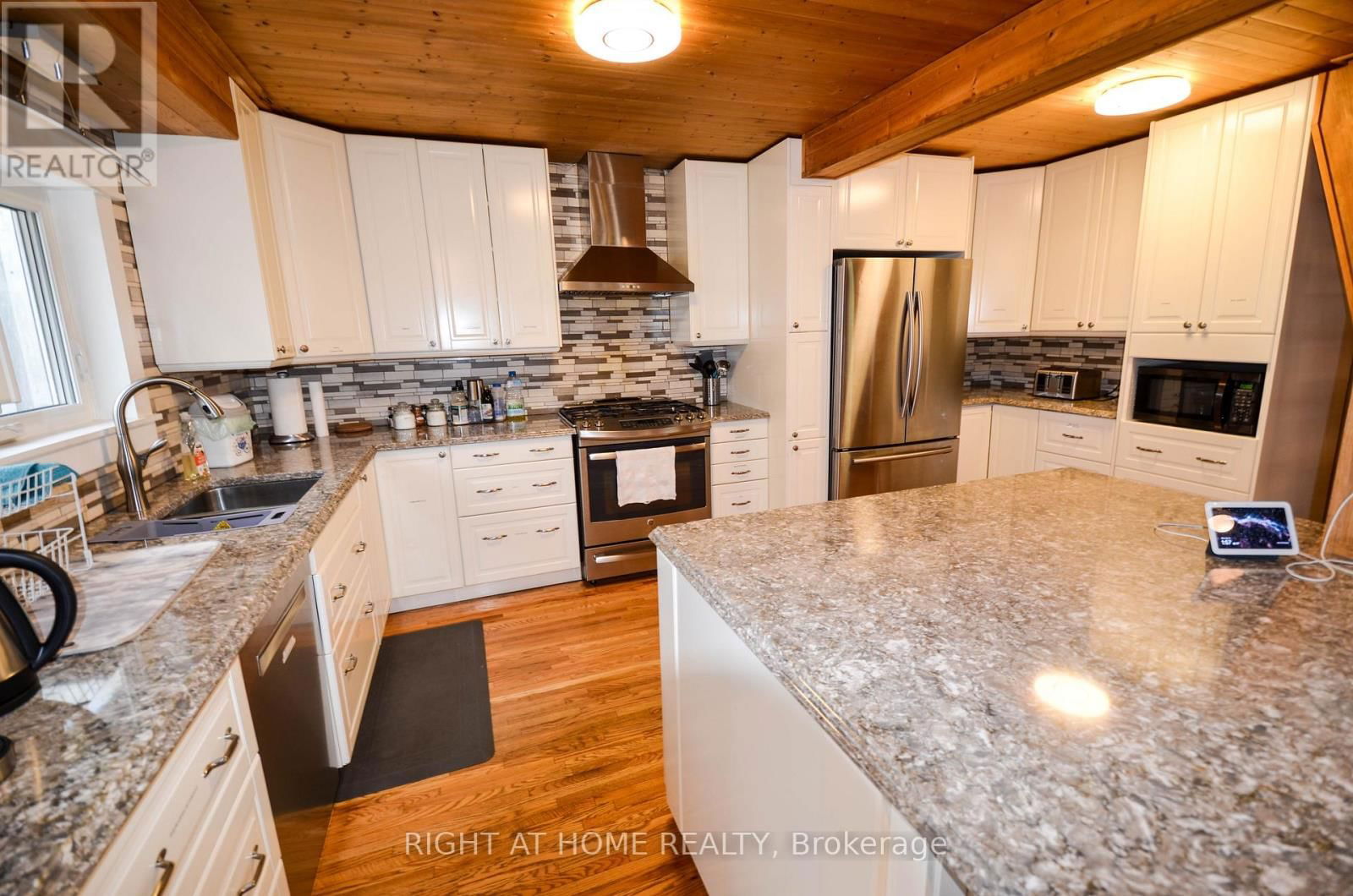 49 WINFIELD DRIVE Image 6