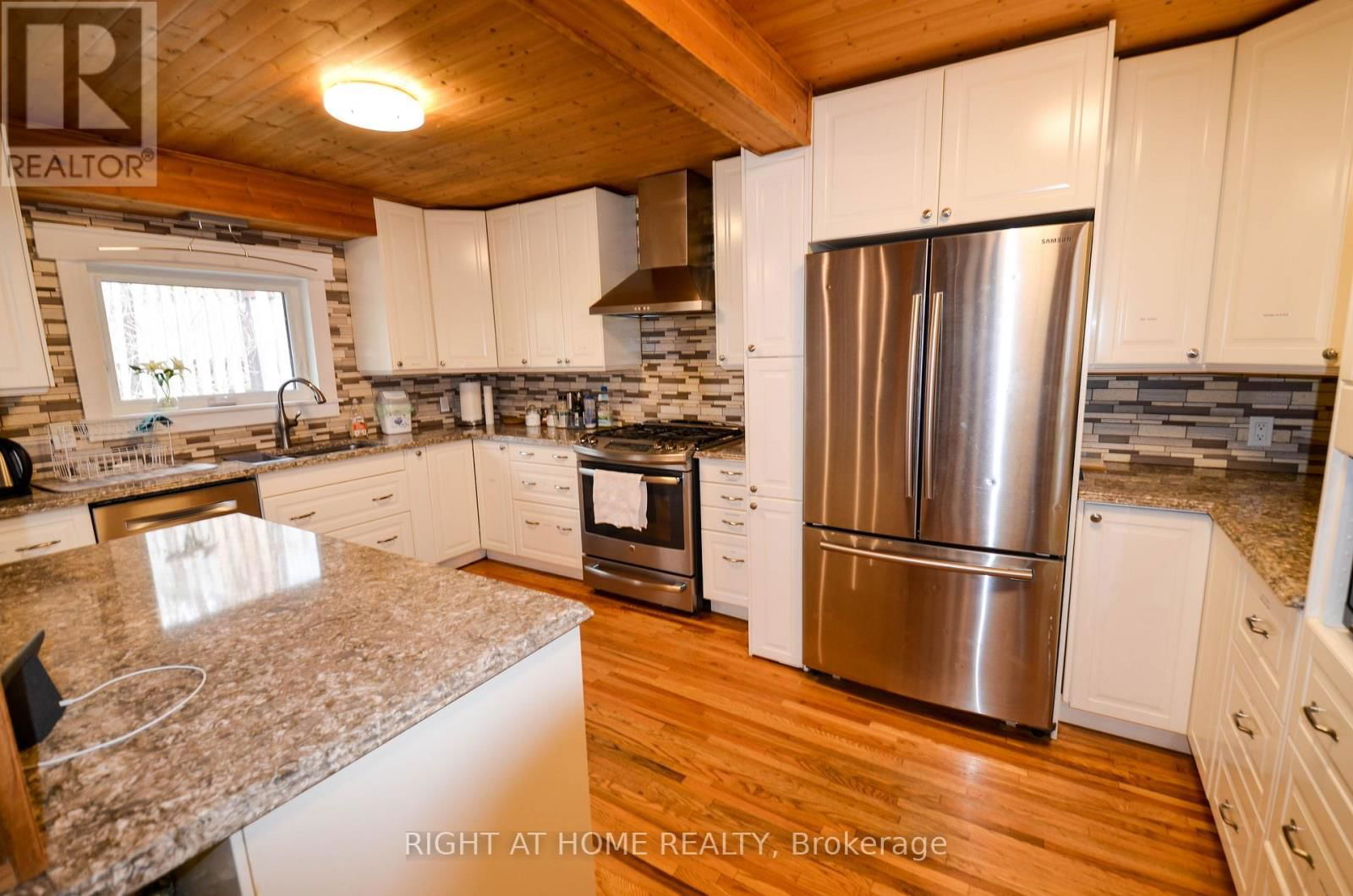 49 WINFIELD DRIVE Image 7