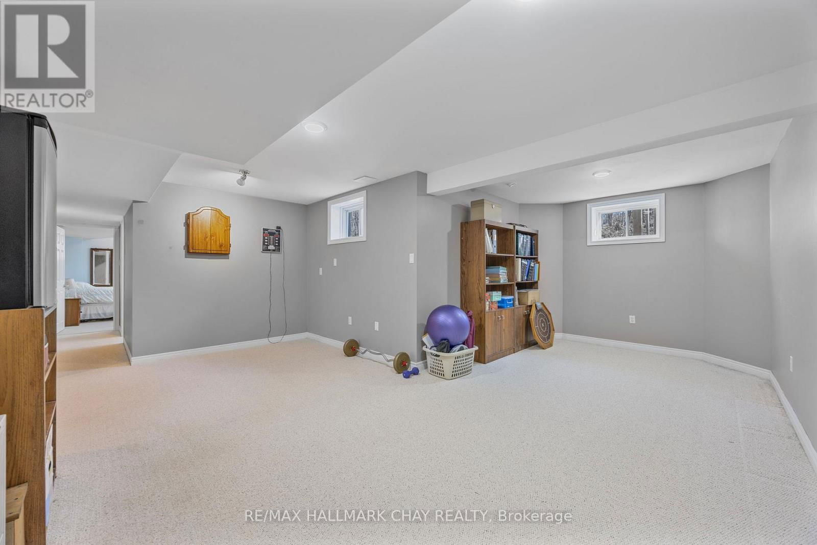 7 PINEVIEW DRIVE Image 20