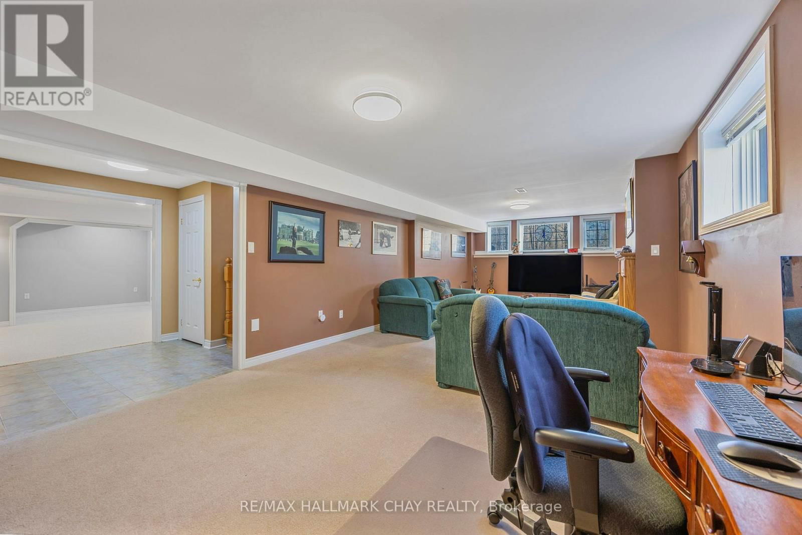 7 PINEVIEW DRIVE Image 23