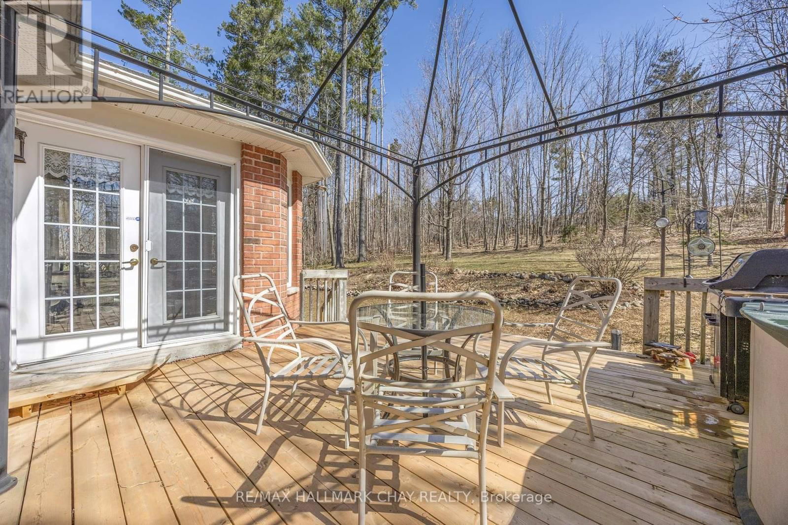 7 PINEVIEW DRIVE Image 27