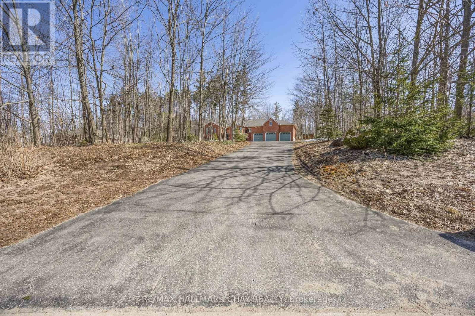 7 PINEVIEW DRIVE Image 28