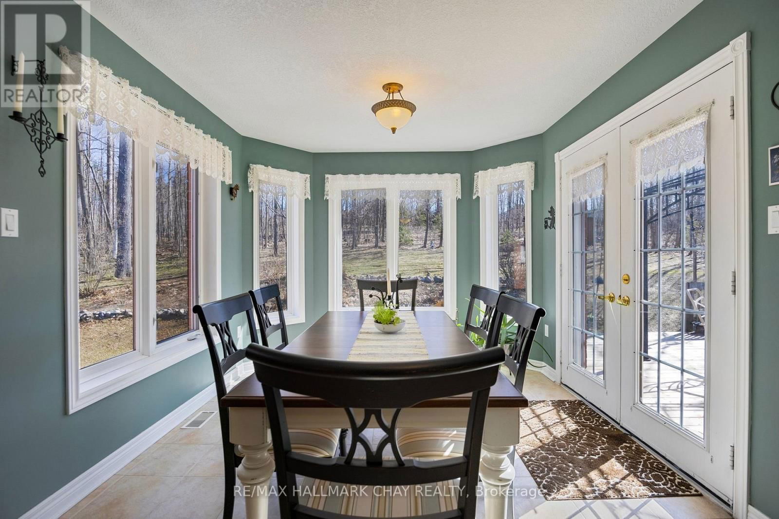 7 PINEVIEW DRIVE Image 9