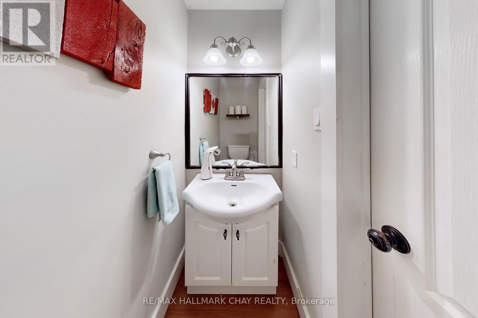 40 SHAKESPEARE CRESCENT Image 15