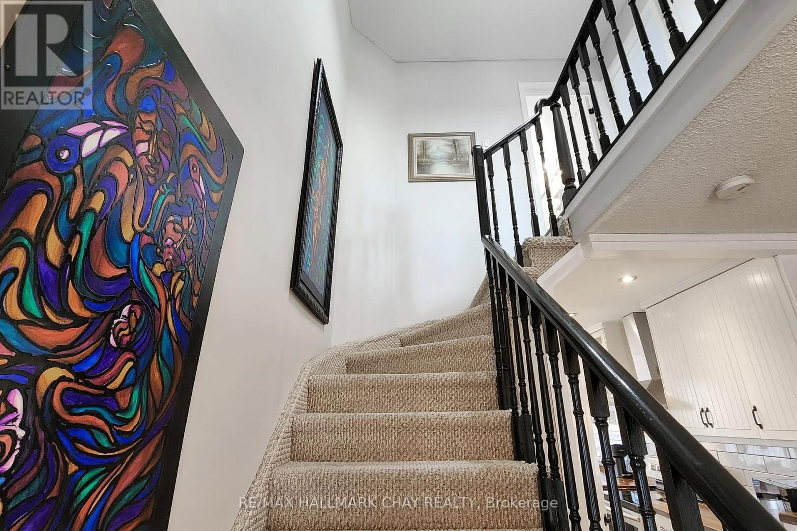 40 SHAKESPEARE CRESCENT Image 16