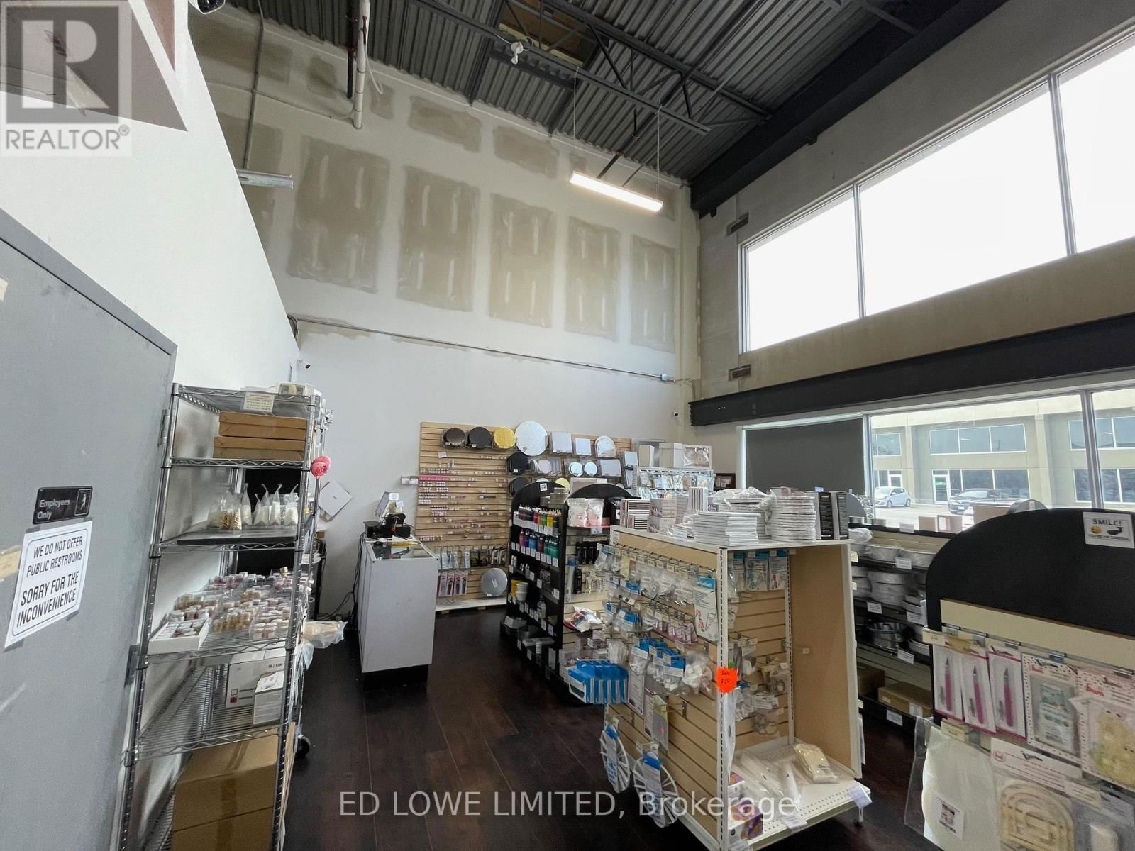 3 - 234 LOCKHART DRIVE Image 10