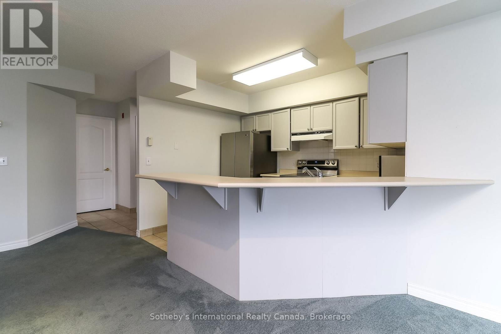 402 - 16 RAGLAN STREET Image 13