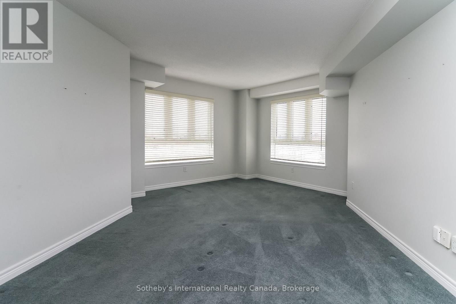 402 - 16 RAGLAN STREET Image 19
