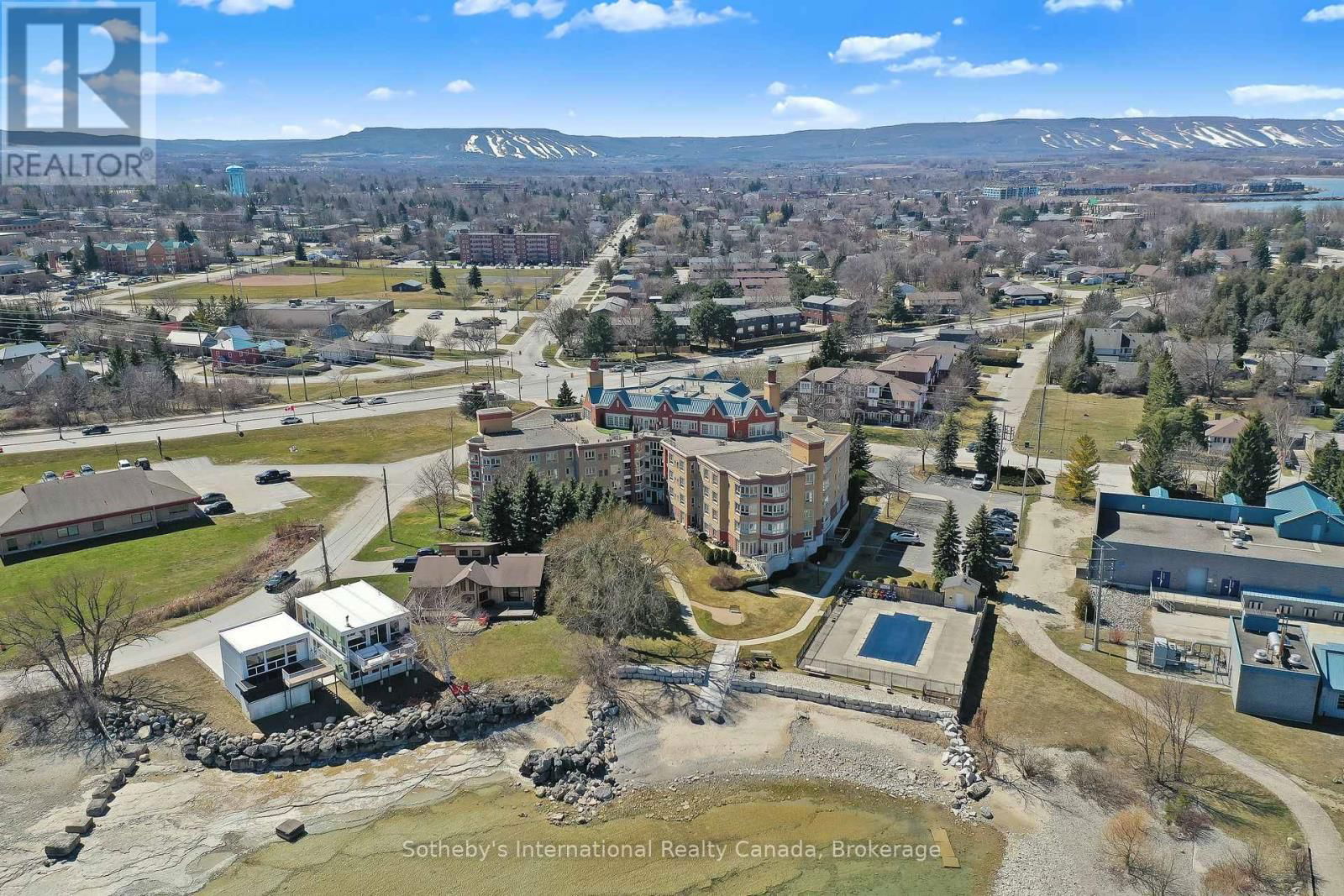 402 - 16 RAGLAN STREET Image 38