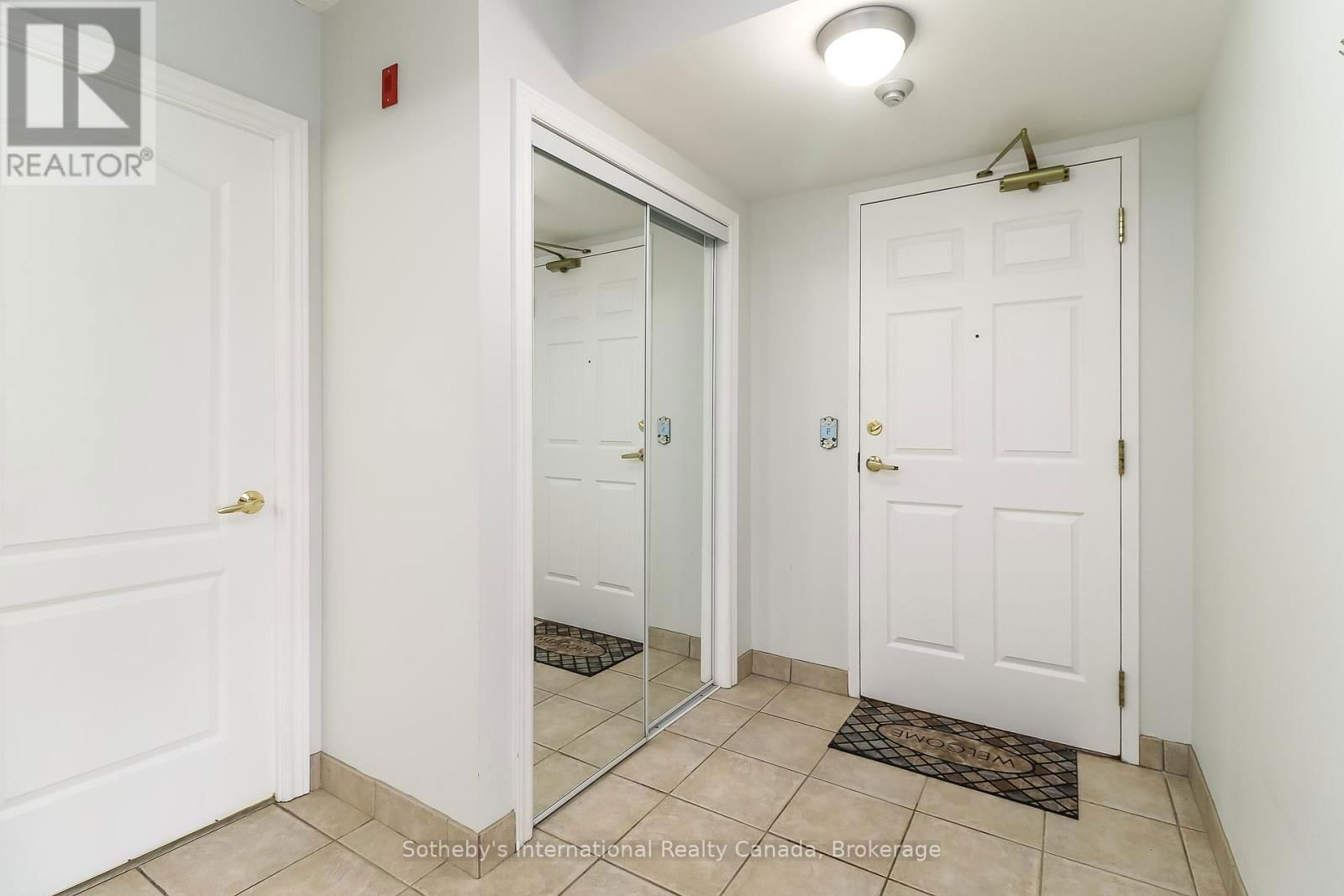 402 - 16 RAGLAN STREET Image 4