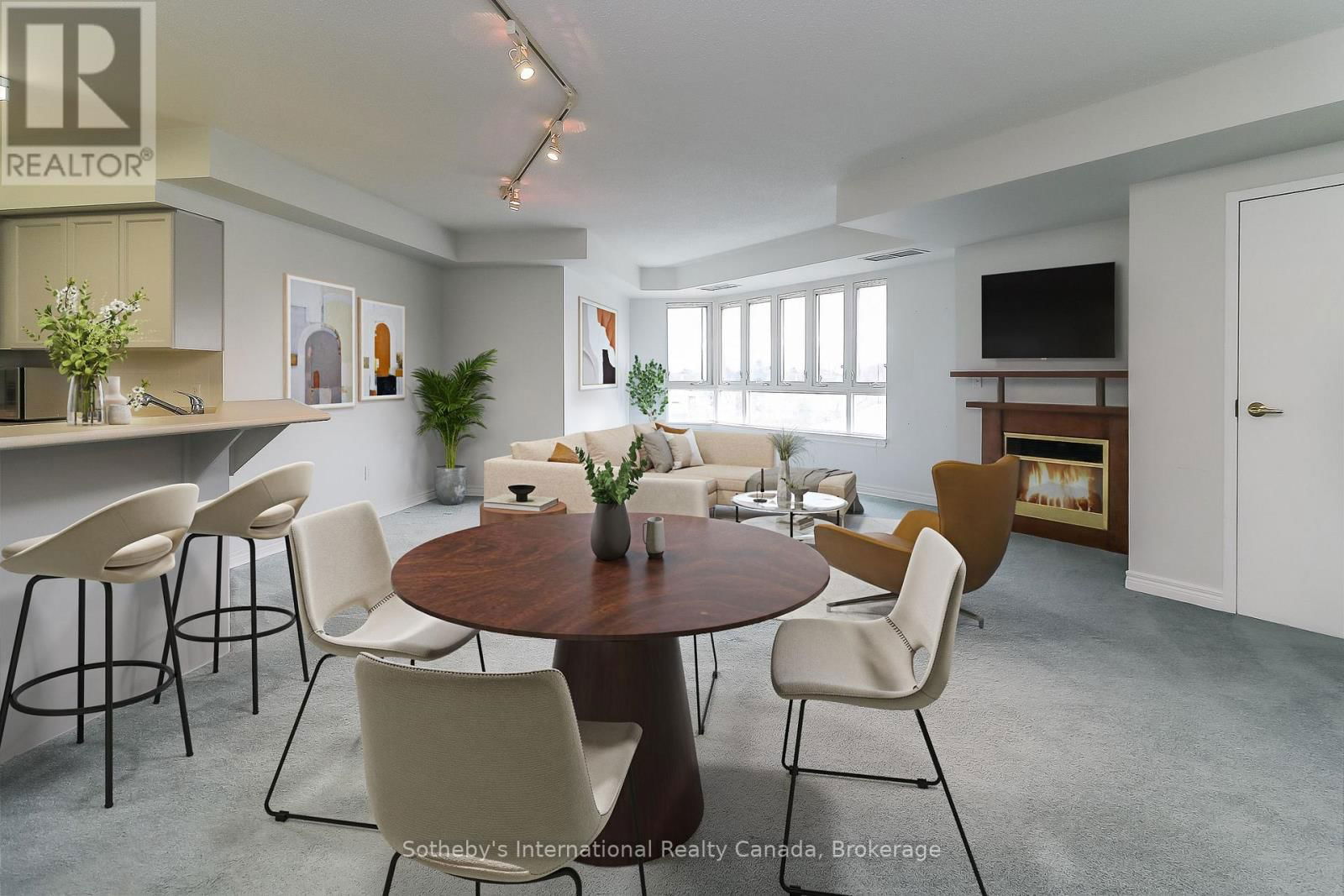 402 - 16 RAGLAN STREET Image 5
