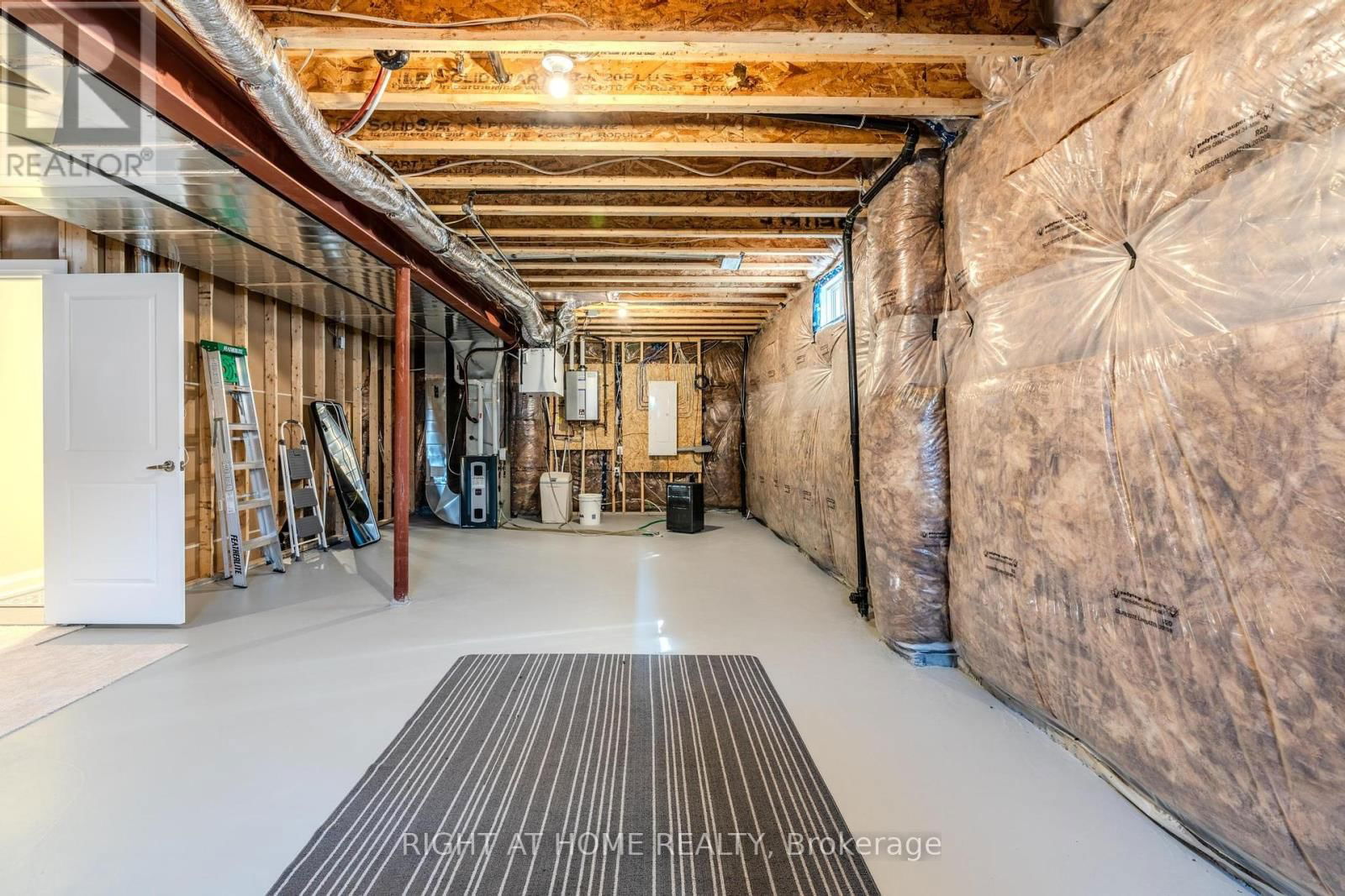 9 BEAUSOLEIL DRIVE Image 30