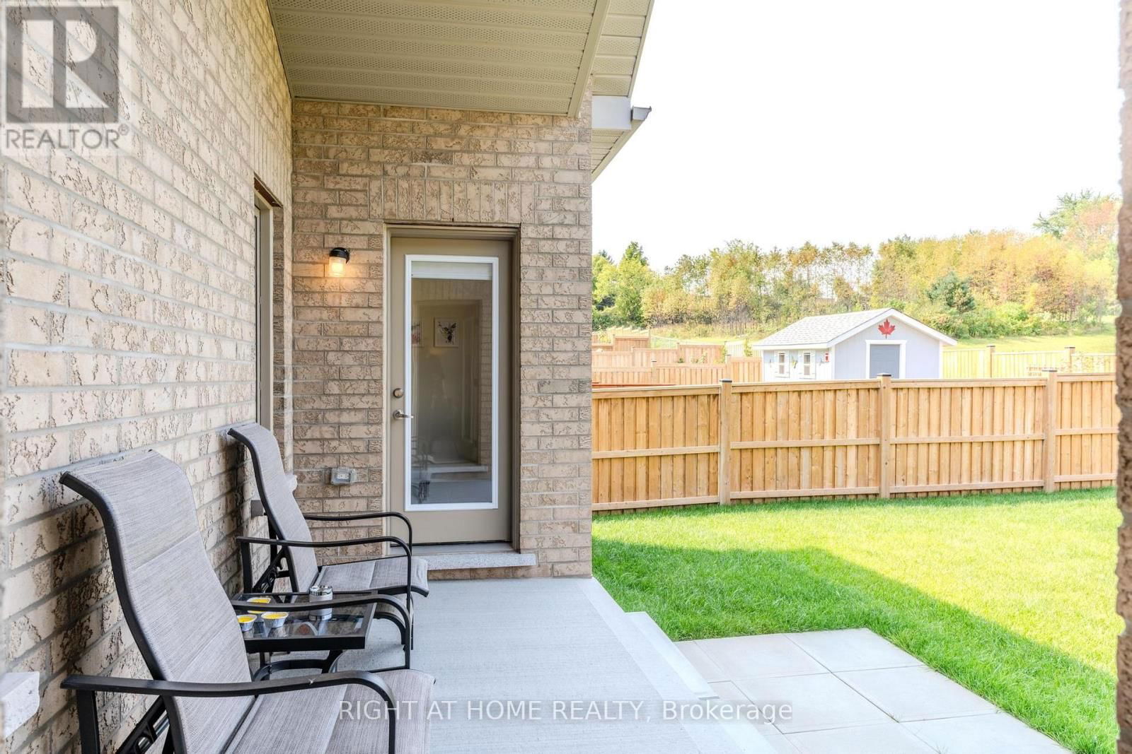 9 BEAUSOLEIL DRIVE Image 31
