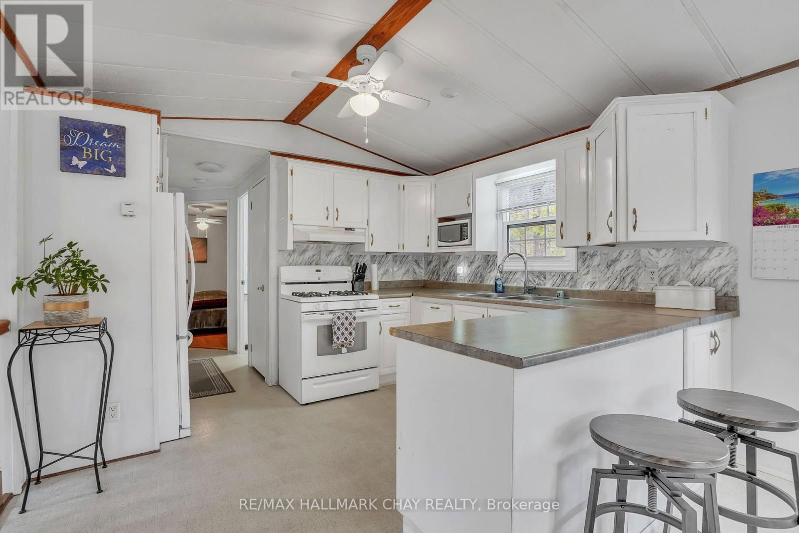 9 PRINCESS DIANA DRIVE Image 10