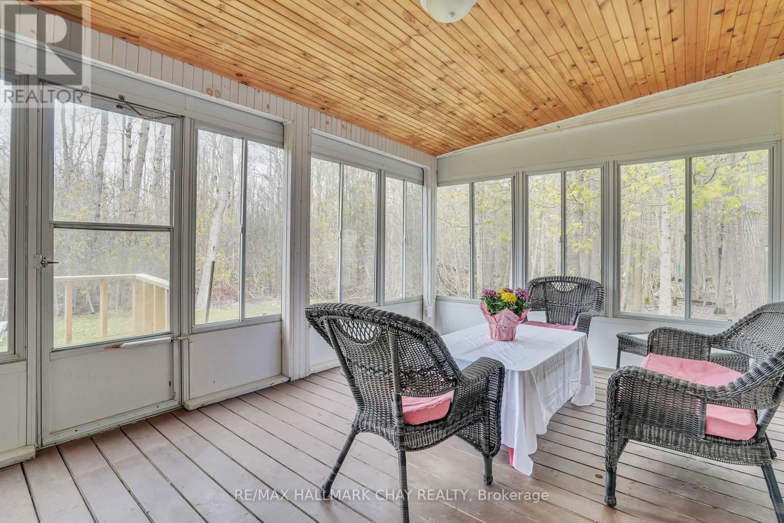 9 PRINCESS DIANA DRIVE Image 21