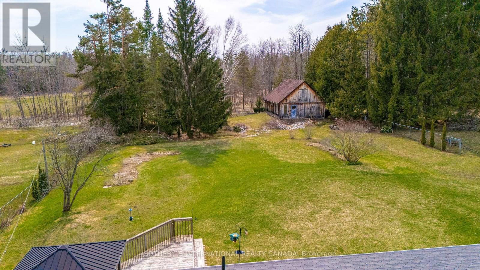 376 LAKESHORE ROAD Image 21