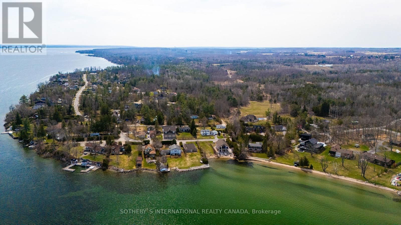 376 LAKESHORE ROAD Image 30