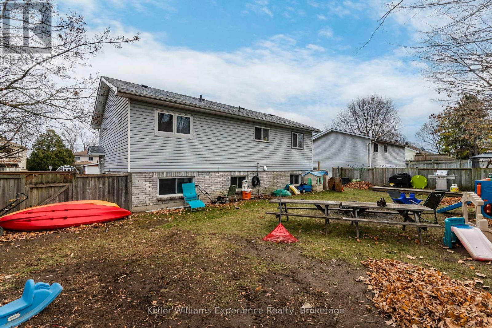 538 NELSON STREET Image 17