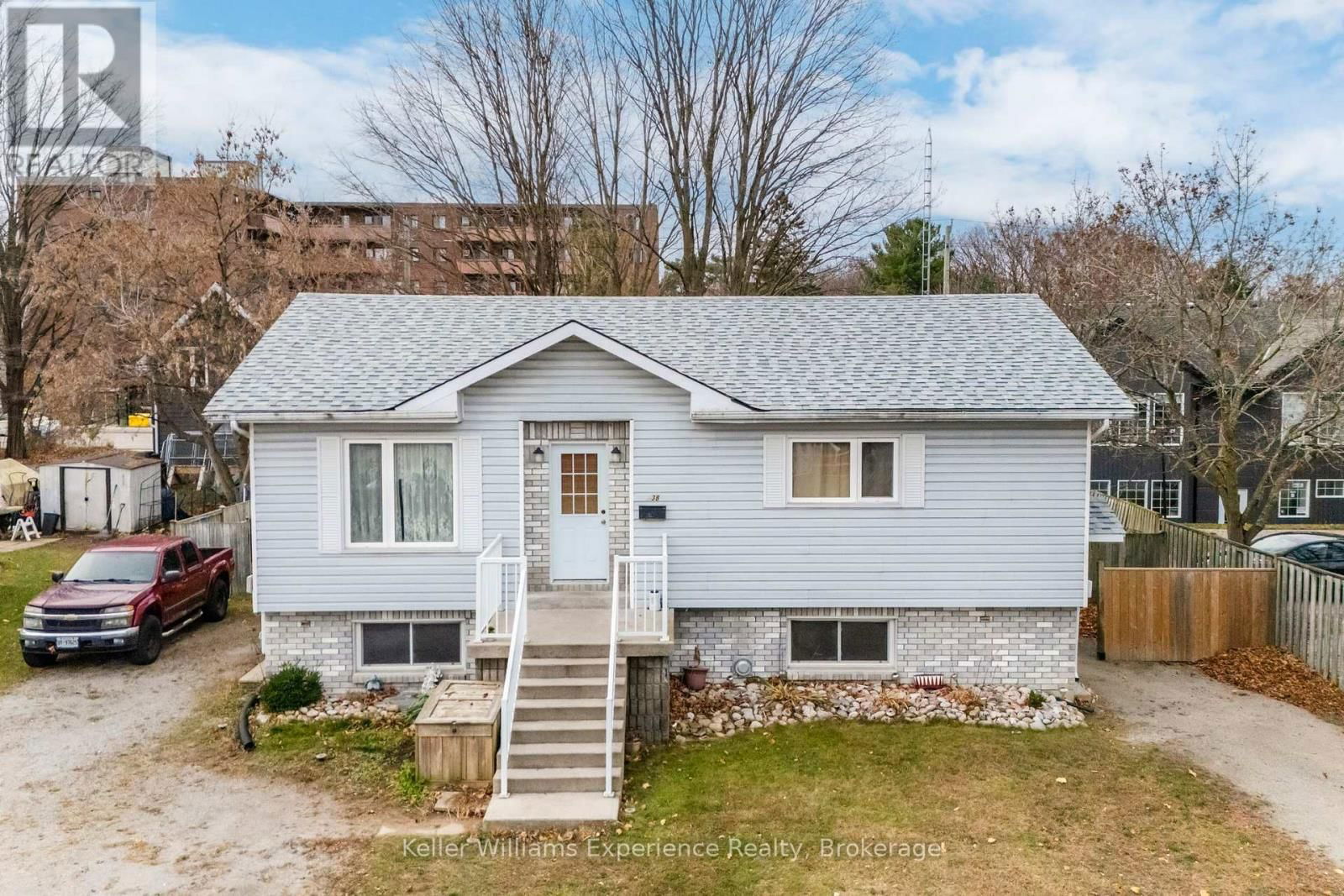 538 NELSON STREET Image 2