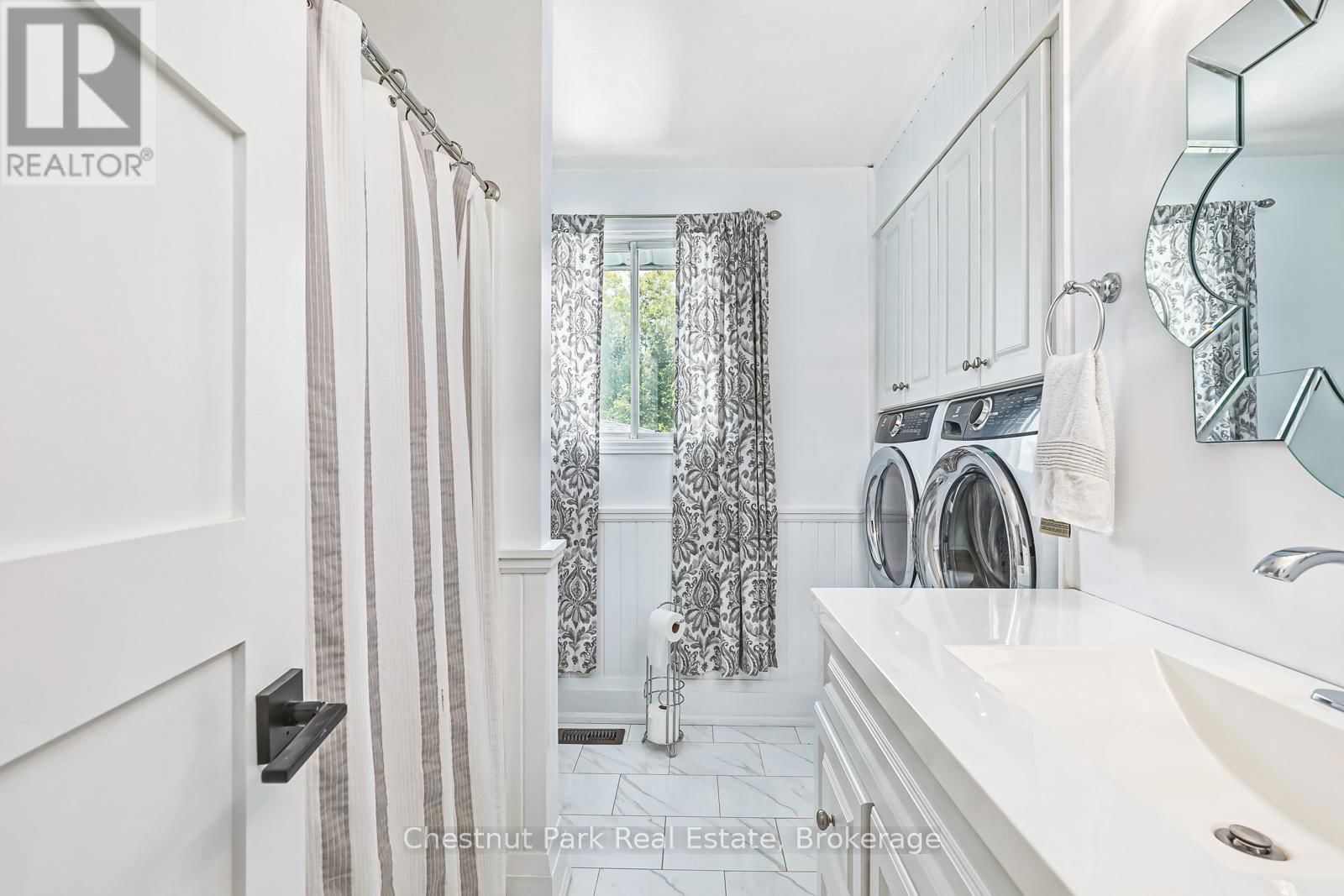 4 HARBEN COURT Image 30