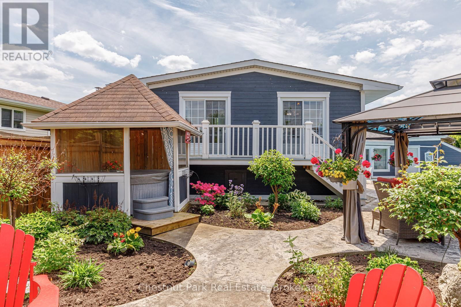 4 HARBEN COURT Image 45