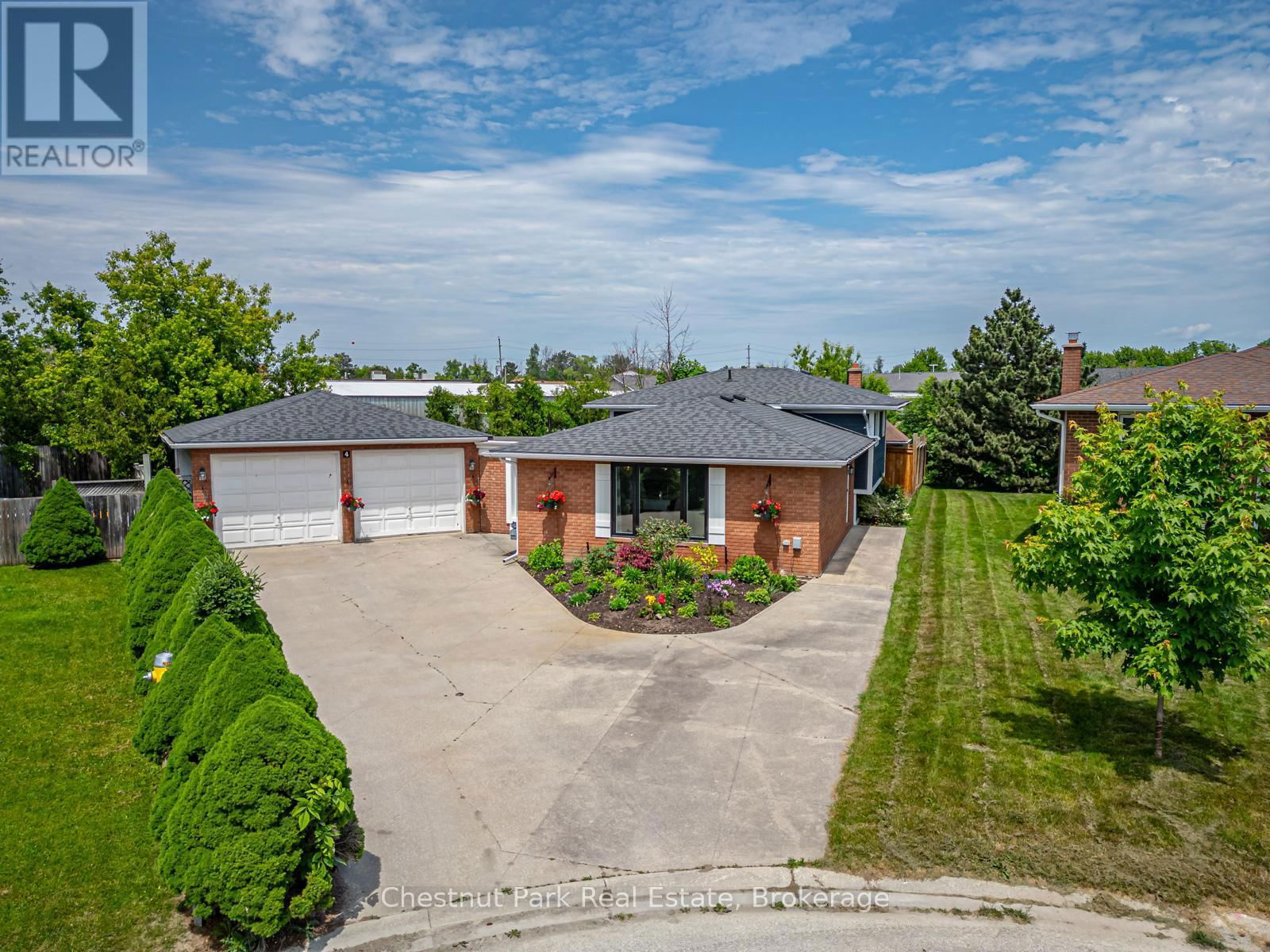 4 HARBEN COURT Image 7