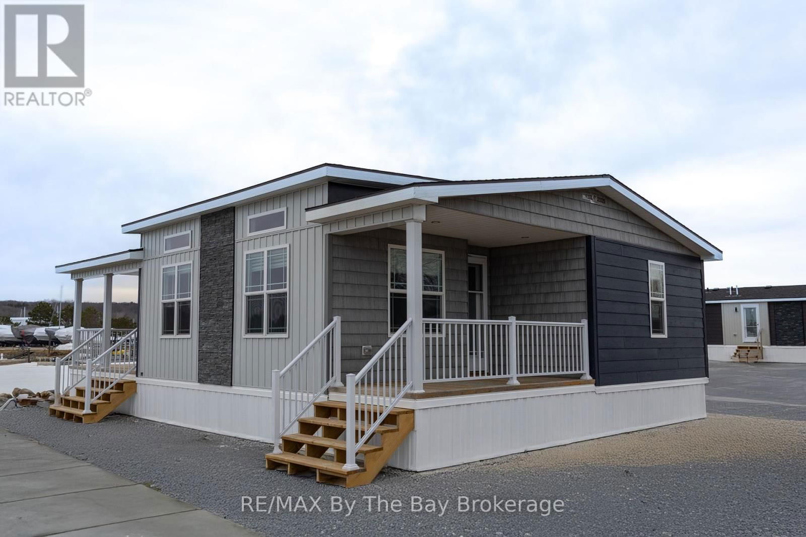 60 - 3282 OGDENS BEACH ROAD Image 1