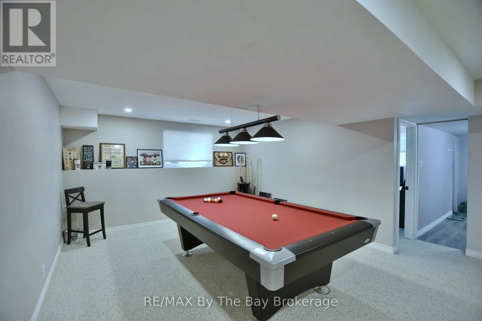8 PRIDHAM COURT Image 26