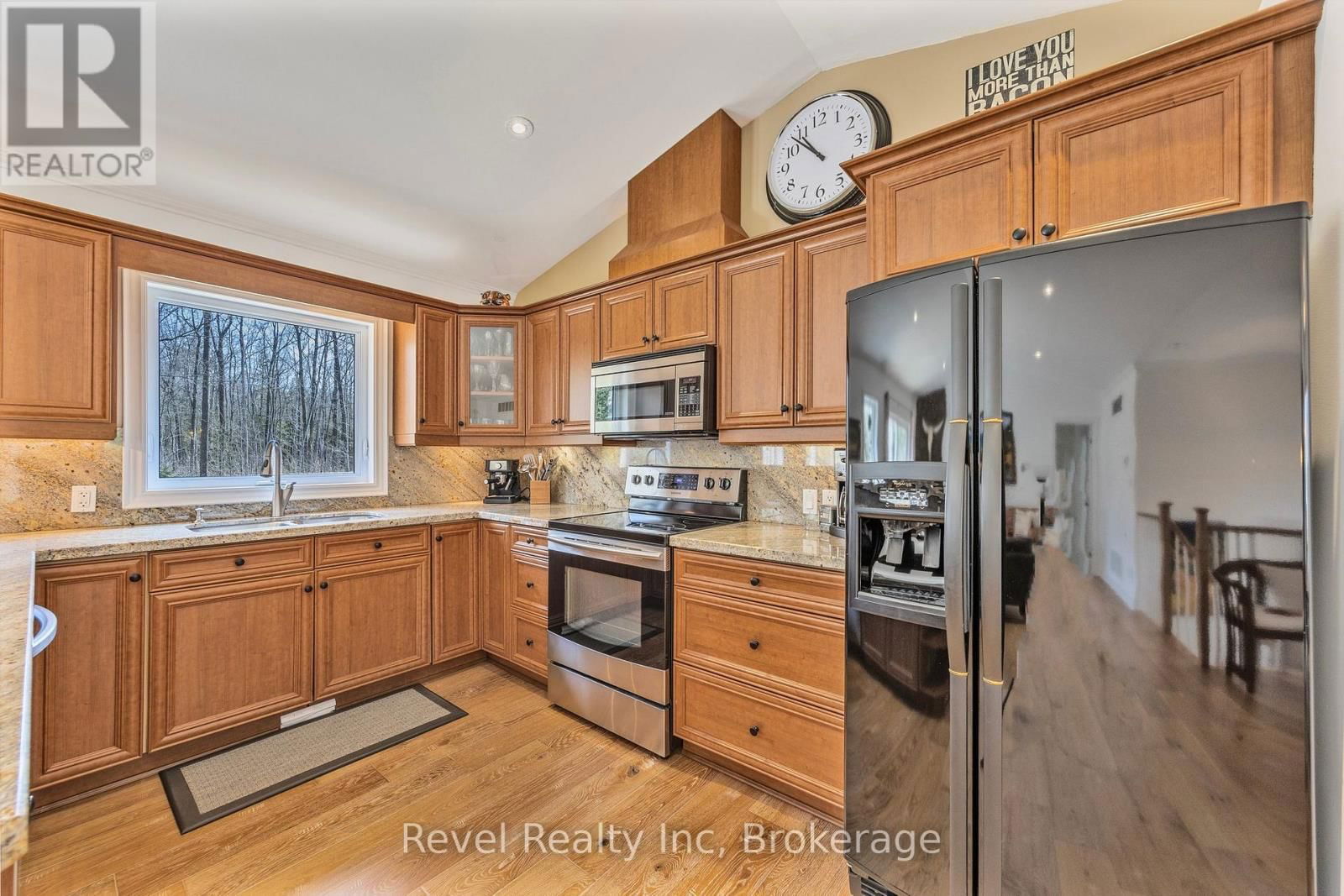 89 TROUT LANE Image 11
