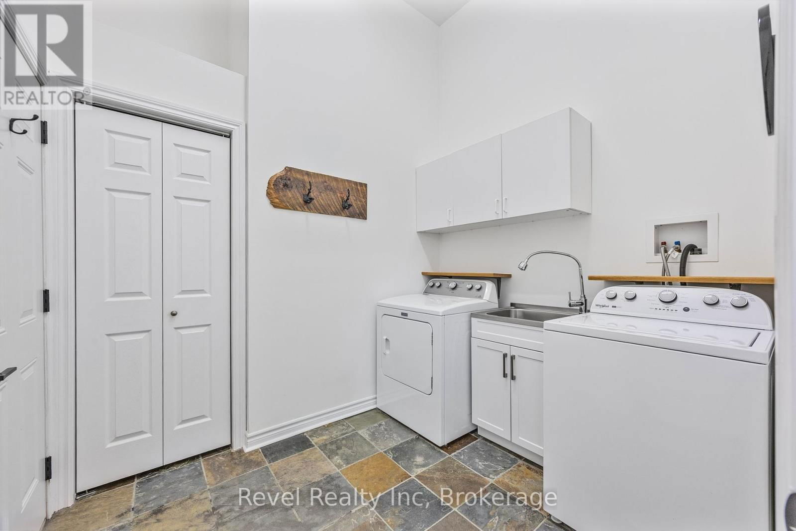89 TROUT LANE Image 23